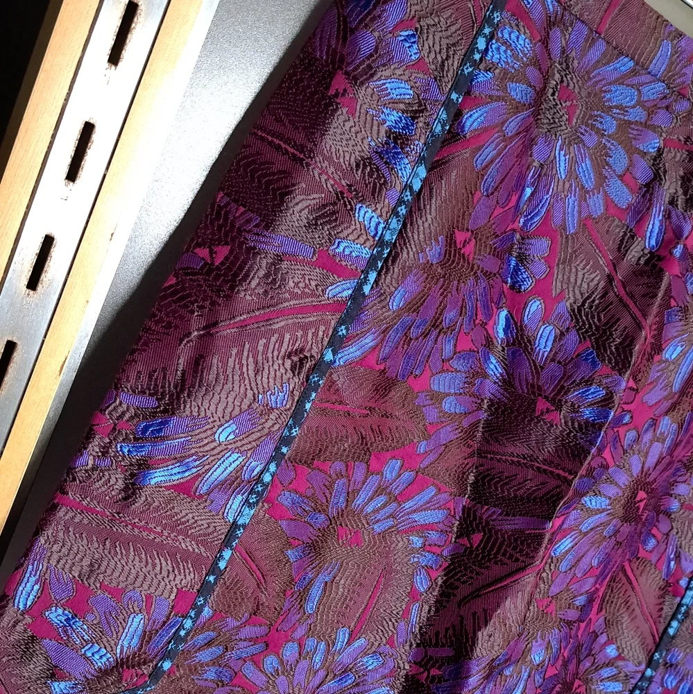 J.Crew • Vibrant GORGEOUS Floral Jacquard Neon Purple Blue Mini Pencil Skirt 12 - Picture 6 of 17